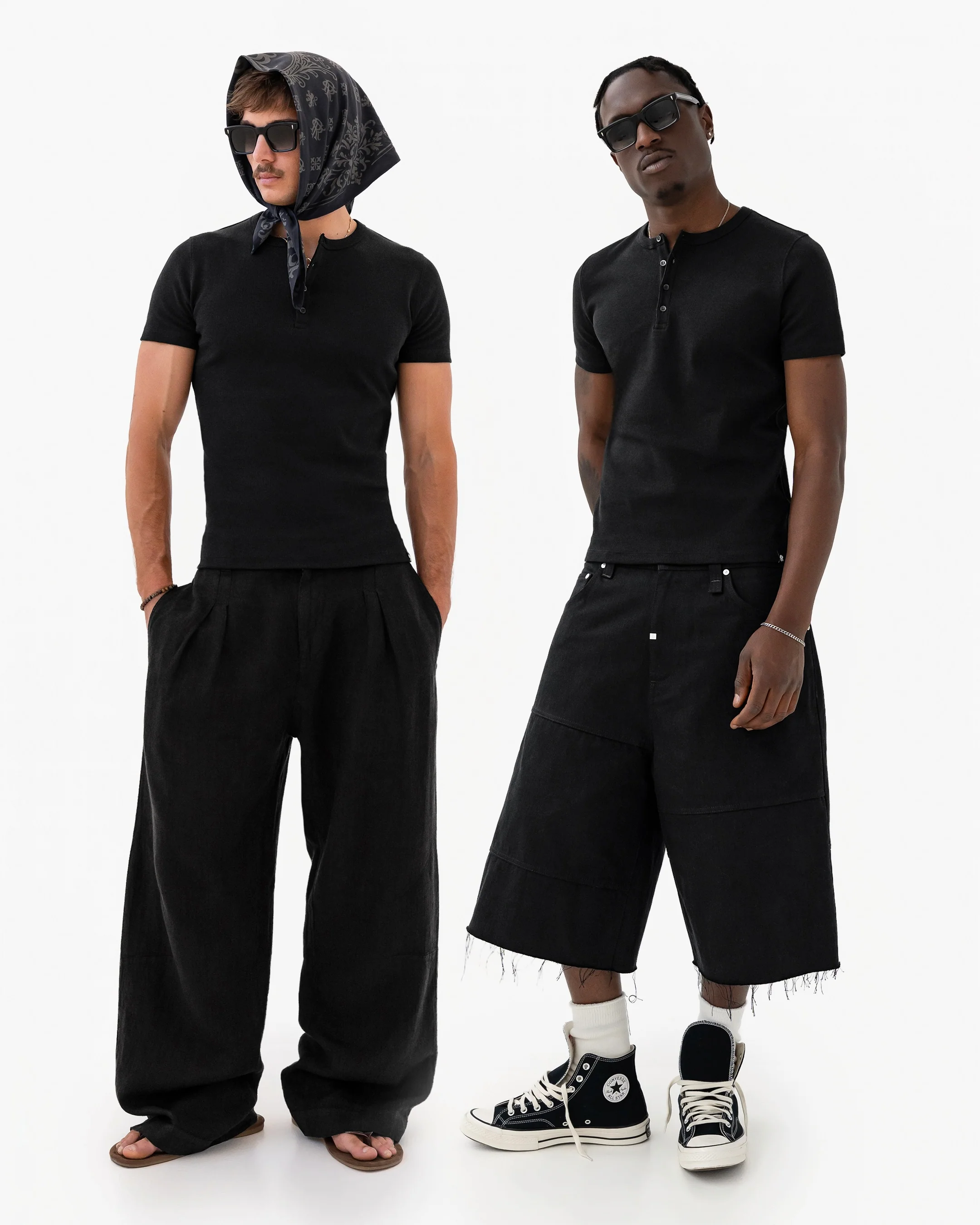 Reaven Black Serafino Slim T-Shirt - Image 3