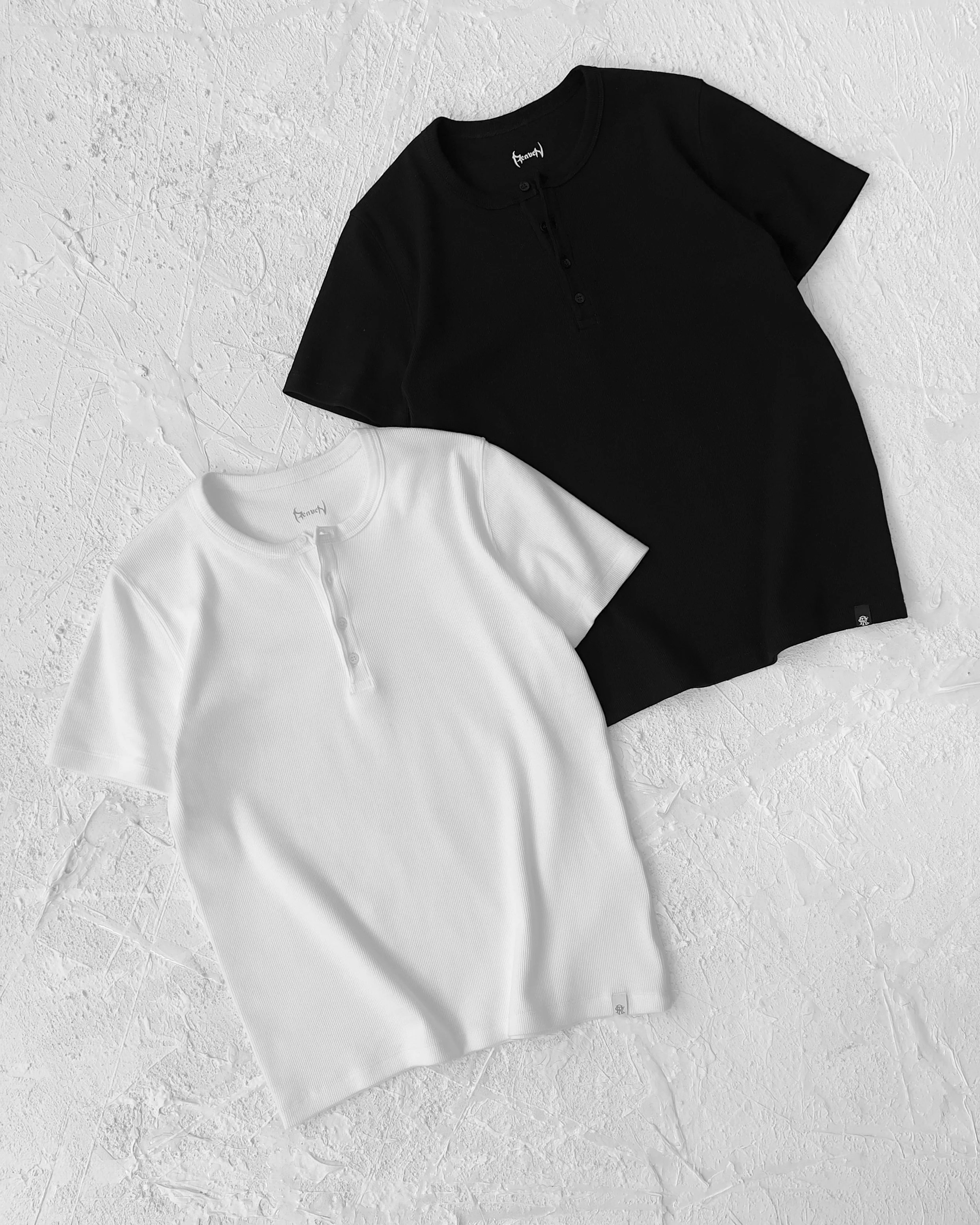 Reaven Black Serafino Slim T-Shirt - Image 7