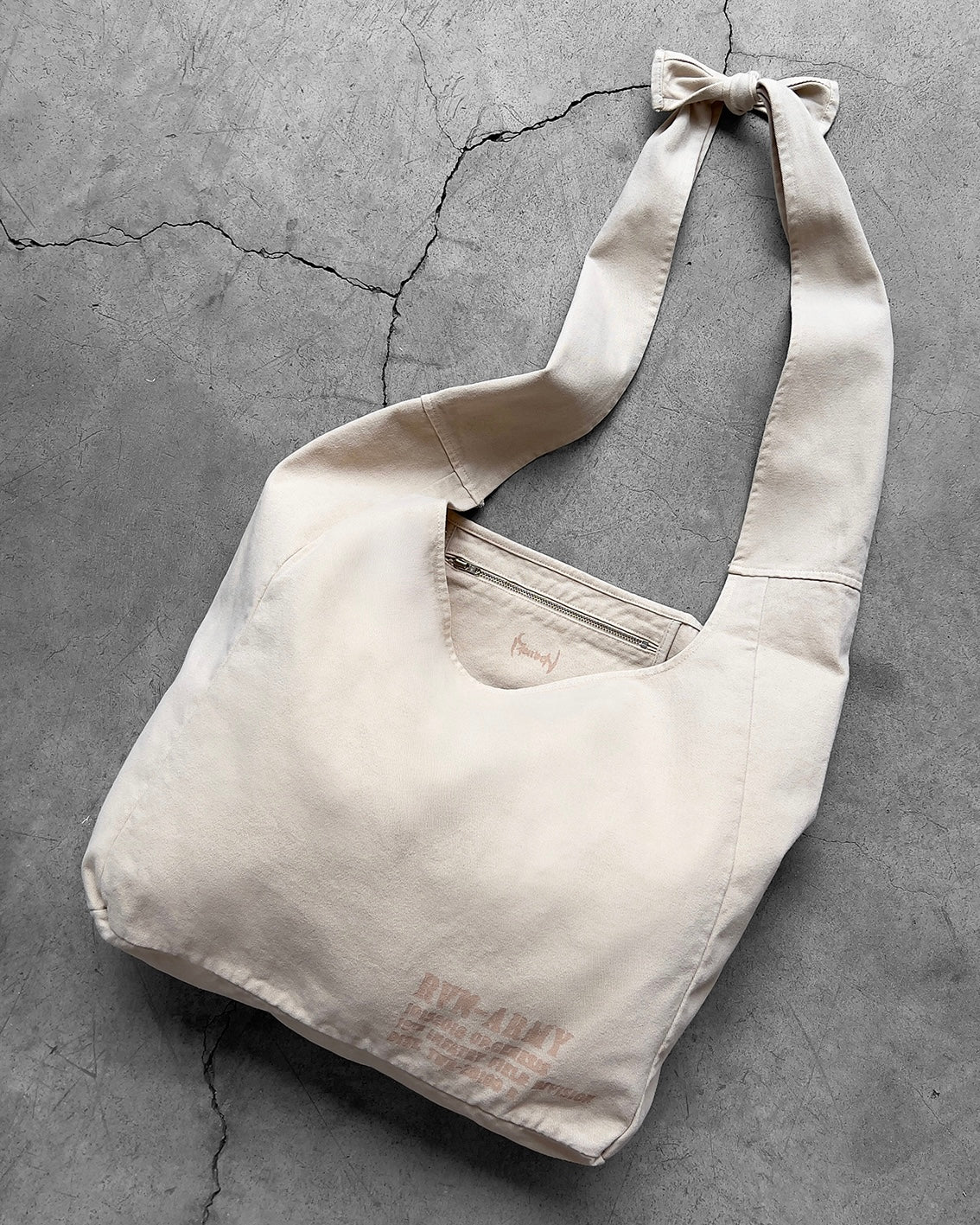 Reaven Sand Army Shoulder Bag - Image 7