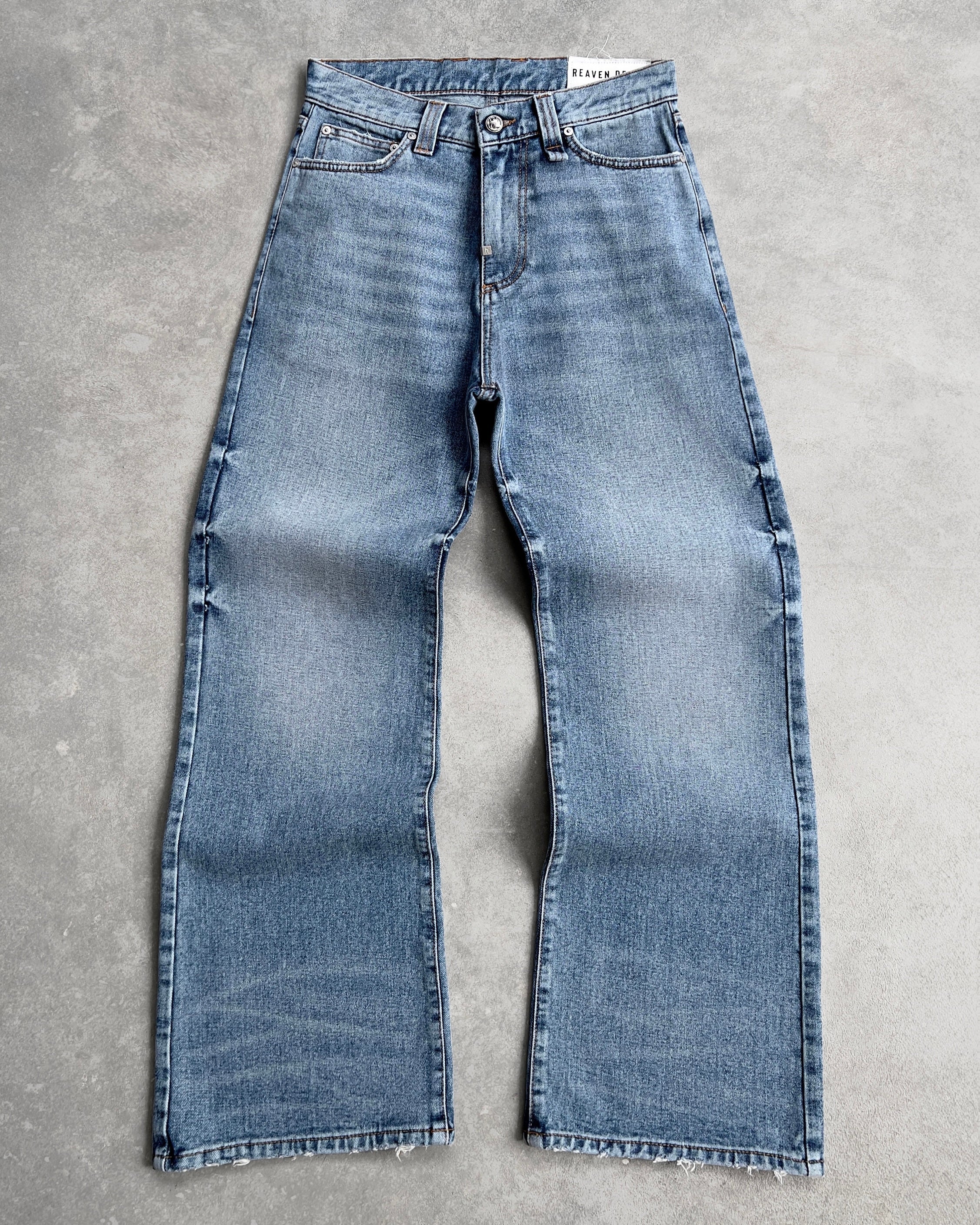 Reaven Washed Blue Bootcut Denim Jeans - Image 5